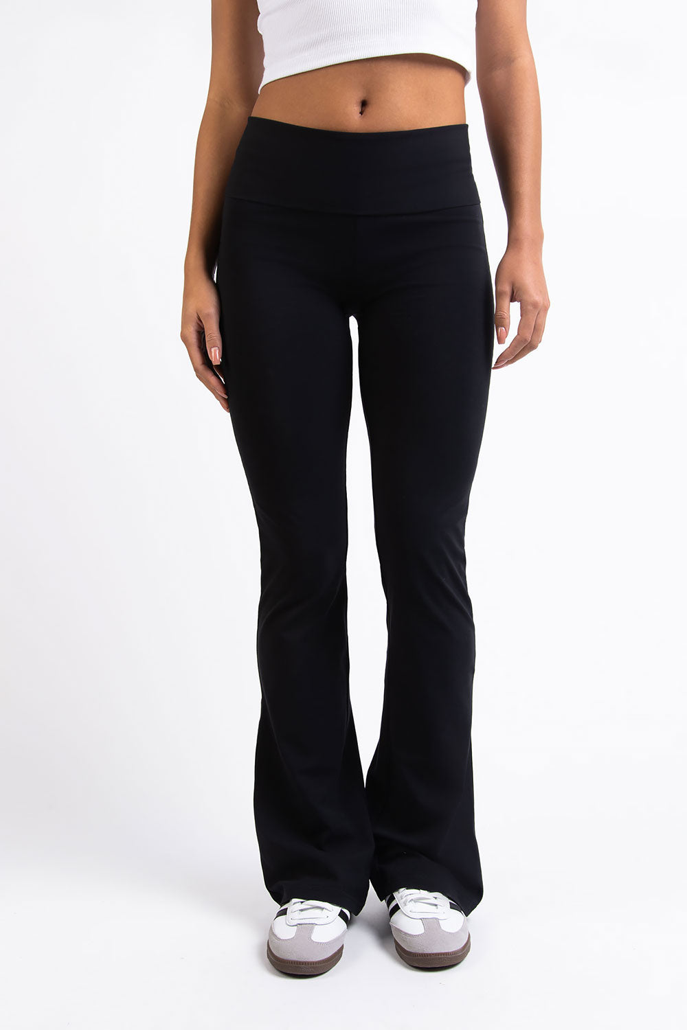 Geri 01High Bootcut Leggings - Black